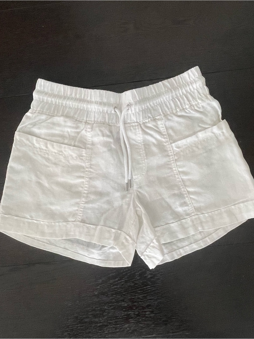 Athleta Retreat women’s linen shorts